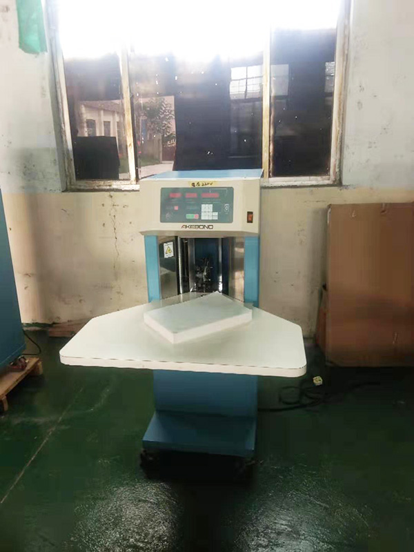 日鲁二手数纸机