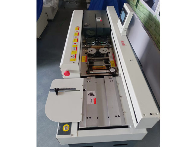 速霸胶装机\变频胶装机